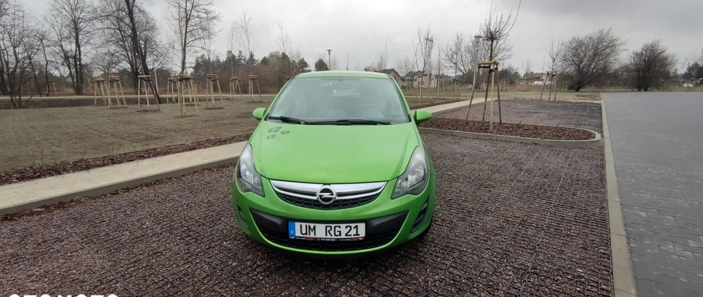 Opel Corsa cena 26900 przebieg: 68000, rok produkcji 2014 z Błonie małe 232